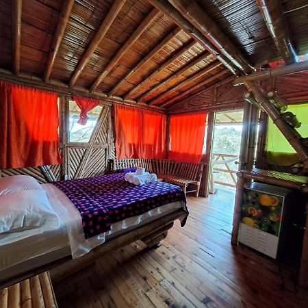 Hotel Guatape Adrianas Bambu Buitenkant foto