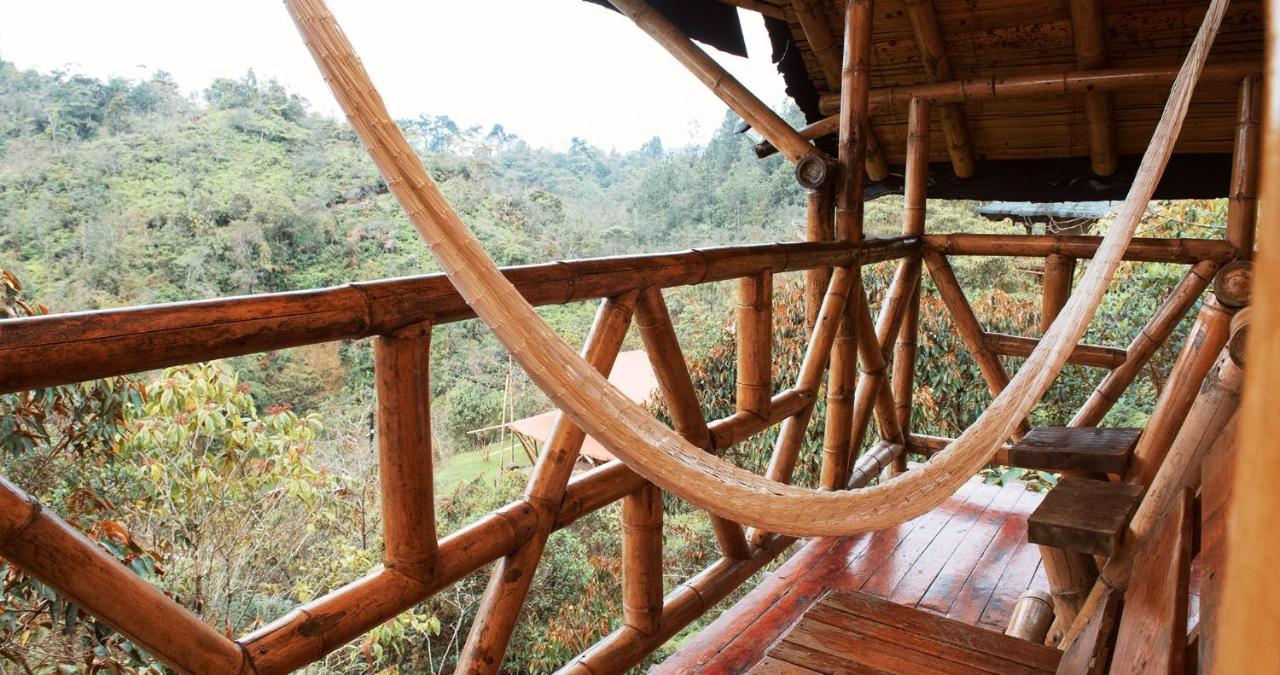 Hotel Guatape Adrianas Bambu Buitenkant foto