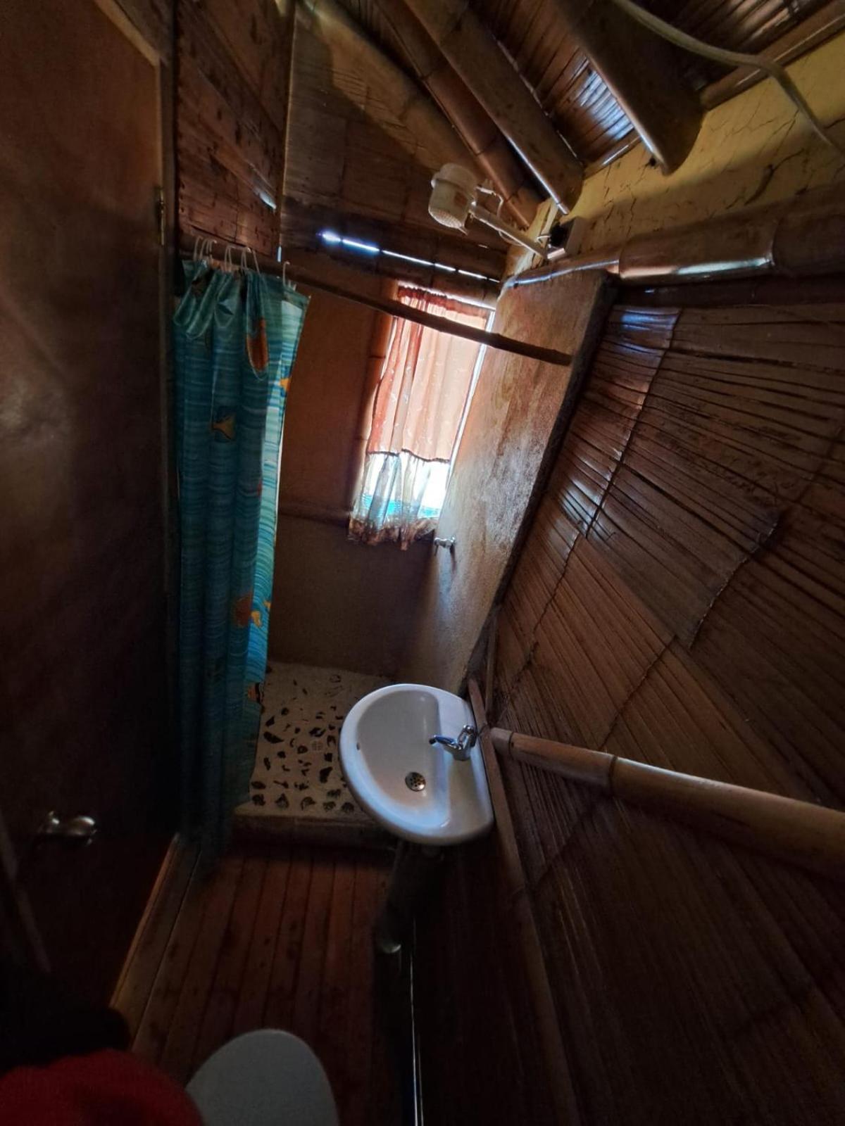 Hotel Guatape Adrianas Bambu Buitenkant foto