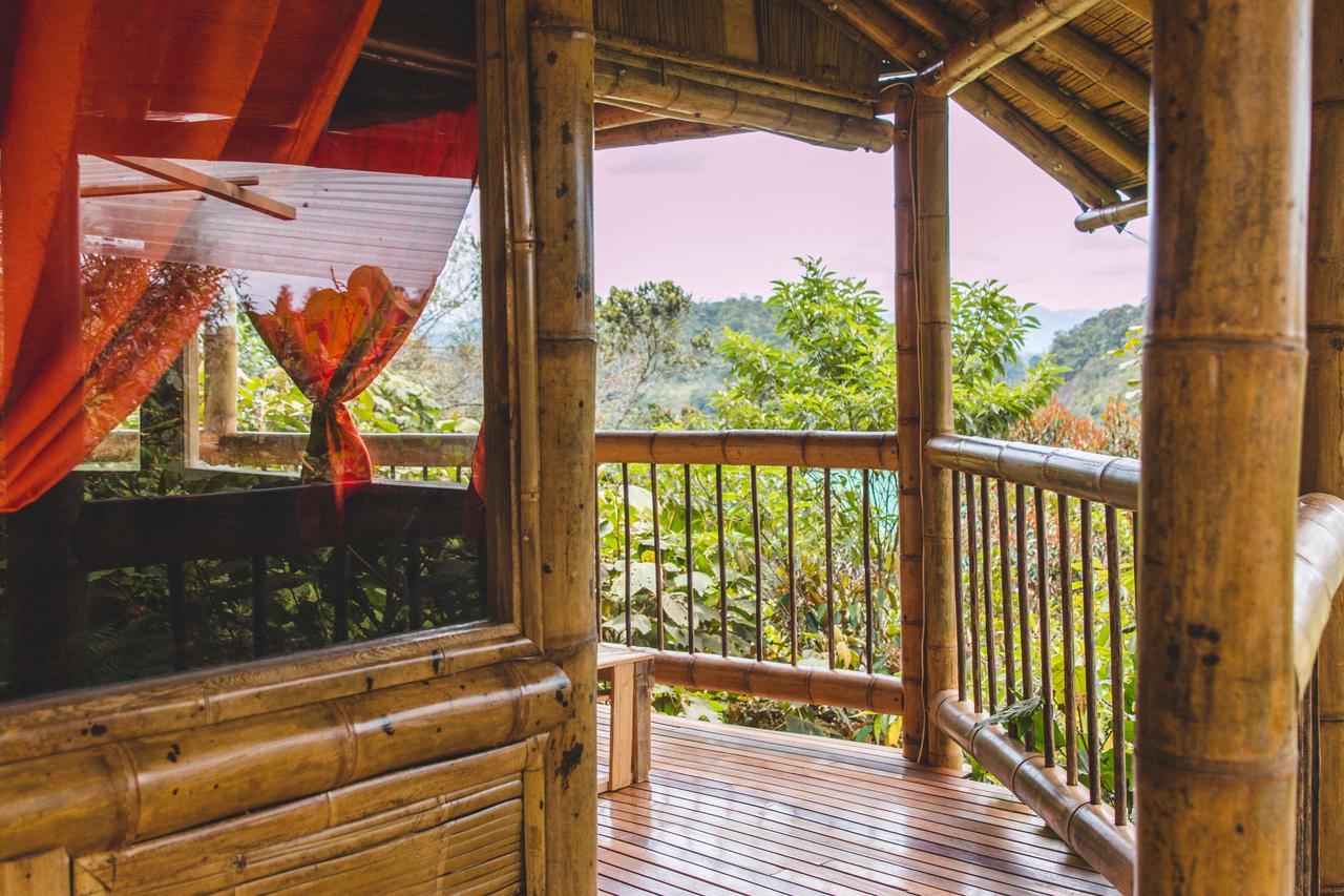 Hotel Guatape Adrianas Bambu Buitenkant foto